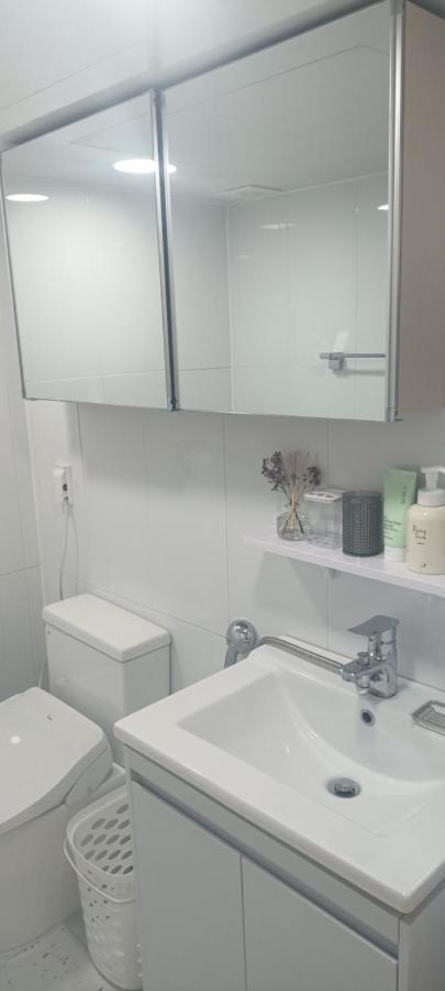Blooming Guest House Daegu Bagian luar foto
