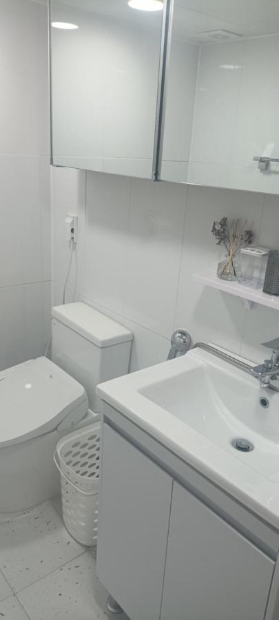 Blooming Guest House Daegu Bagian luar foto