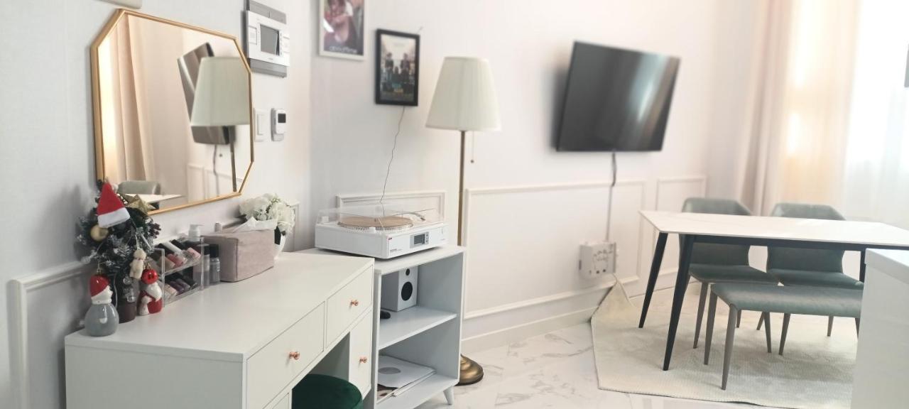 Blooming Guest House Daegu Bagian luar foto
